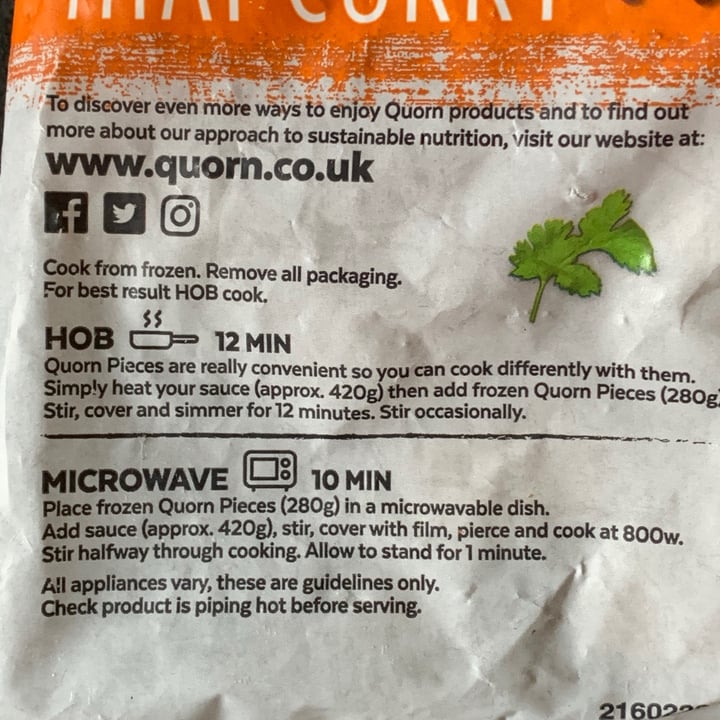 review photo of Quorn Vegan Pieces shared by @naivoncake on 27 Sep 2020 - review