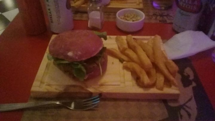 photo of Don Elvis Diner Hamburguesa De Lentejas shared by @prestidani on  21 Feb 2020 - review