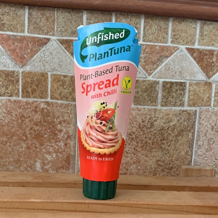photo of Unfished Plant Based Tuna Spread shared by @prilevy on  09 May 2022 - review