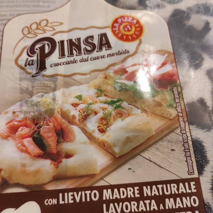 photo of La pizza +1 La Pinsa shared by @myriamjaelriboldi on  17 Oct 2021 - review
