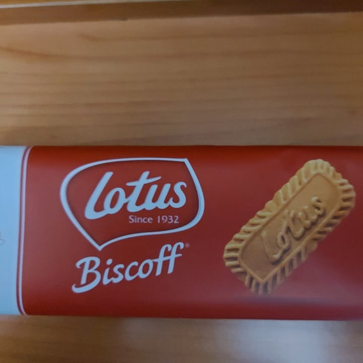 photo of Lotus Biscoff Biscoff maxi pack shared by @fio11 on  09 Dec 2021 - review