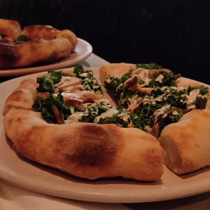 review photo of Mudrá Pizza De Gírgolas shared by @gigiteinte on 14 Mar 2022 - review