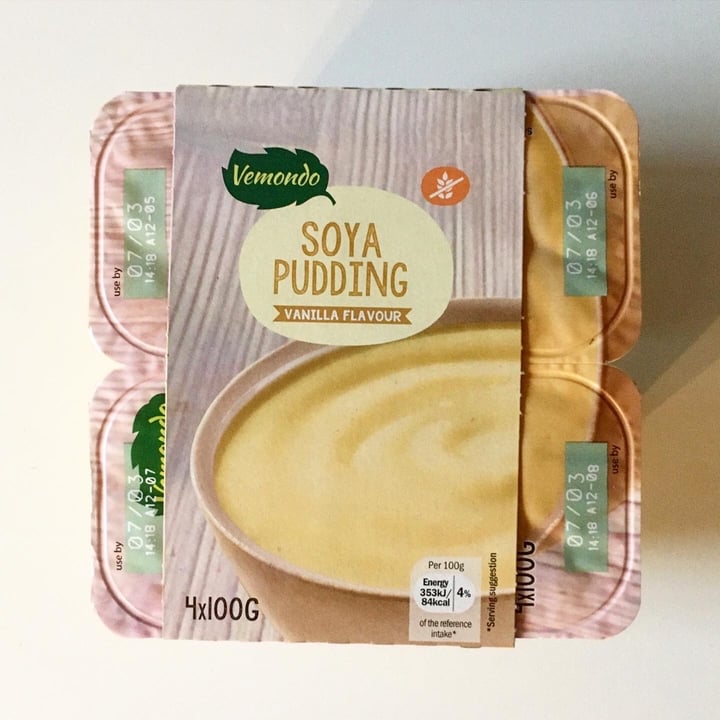 photo of Vemondo Vanilla Soya Pudding shared by @lindadoesvegan on  12 Feb 2020 - review