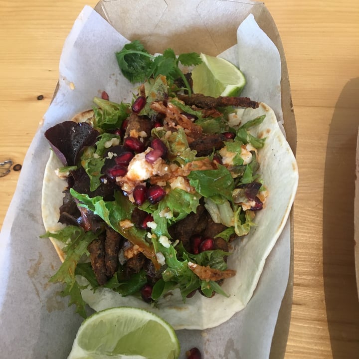 photo of WTF Plant? The Garth Taco shared by @leighclare29 on  25 Jun 2022 - review