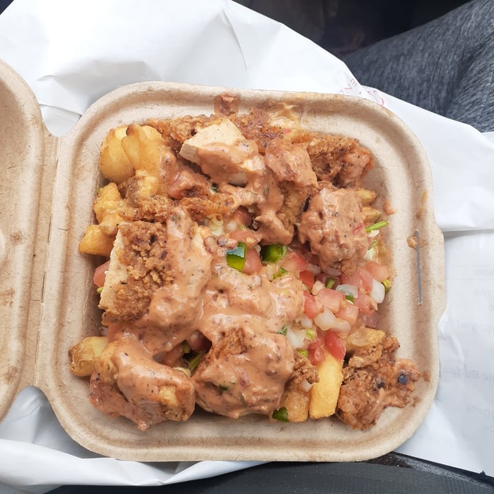review photo of Project Pollo Loaded Fries With Fried Chickn shared by @vivsalas on 17 Aug 2021 - review