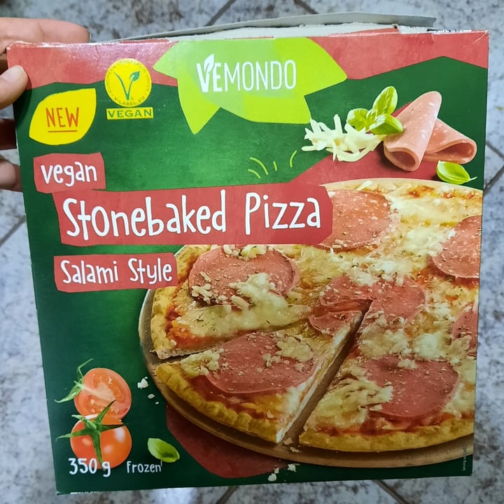 photo of Vemondo Pizza de salami shared by @amorxlosanimales on  08 Mar 2022 - review