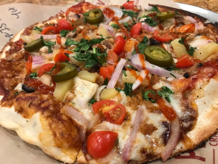 photo of PizzaRev Craft Your Own Pizza shared by @xtineexplores on  01 Dec 2019 - review