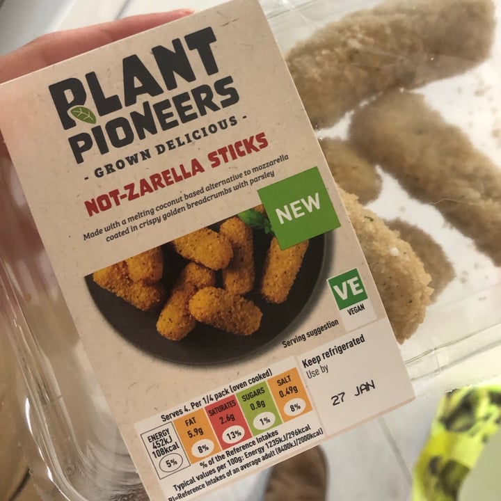 photo of Plant Pioneers Not-zarella sticks shared by @ktw on  25 Jan 2021 - review
