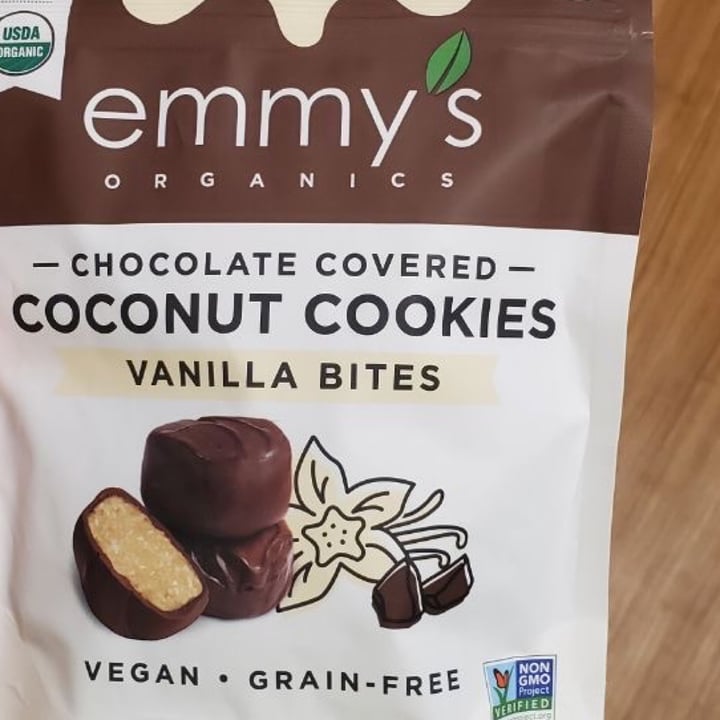 photo of emmy's organics Chocolate Covered Coconut Cookies  -  Vanilla Bites shared by @aloha88 on  09 Dec 2020 - review