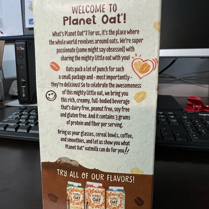 photo of Planet Oat Planet Oat Milk Dark Chocolate shared by @lunachic on  15 Dec 2021 - review