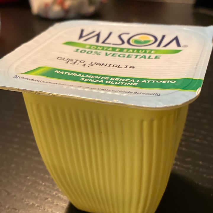 photo of Valsoia La Crème Gusto Vaniglia shared by @lunis77 on  28 Nov 2021 - review