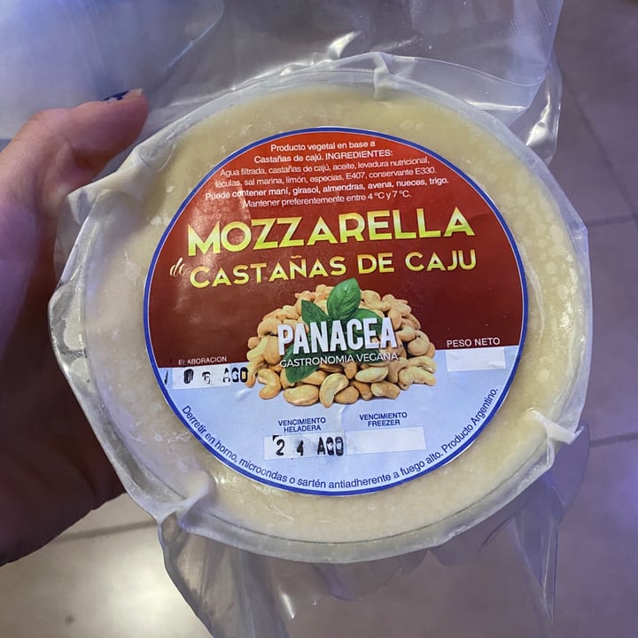 photo of Panacea Gastronomía Vegana Mozzarella de castañas De Cajú shared by @veganiciousbab on  23 Aug 2022 - review