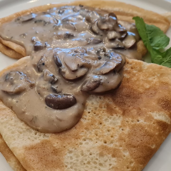 photo of The Holy Spirit Vodka Bar and Restaurant Pancakes in creamy mushroom sauce with herbs shared by @meenesh on  03 Jul 2022 - review