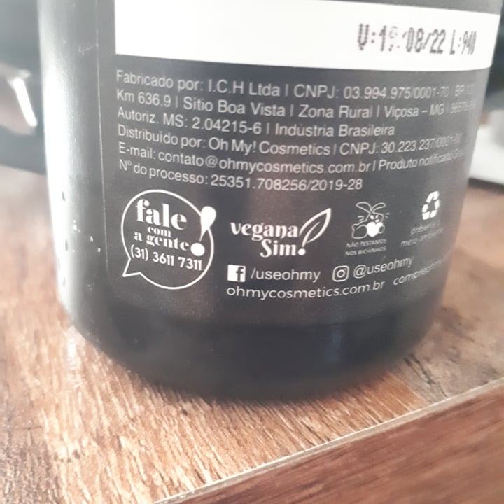review photo of Oh my! Cosmetics Shampoo Ninguém Seguro Esse Cacho shared by @caapora on 17 Apr 2022 - review