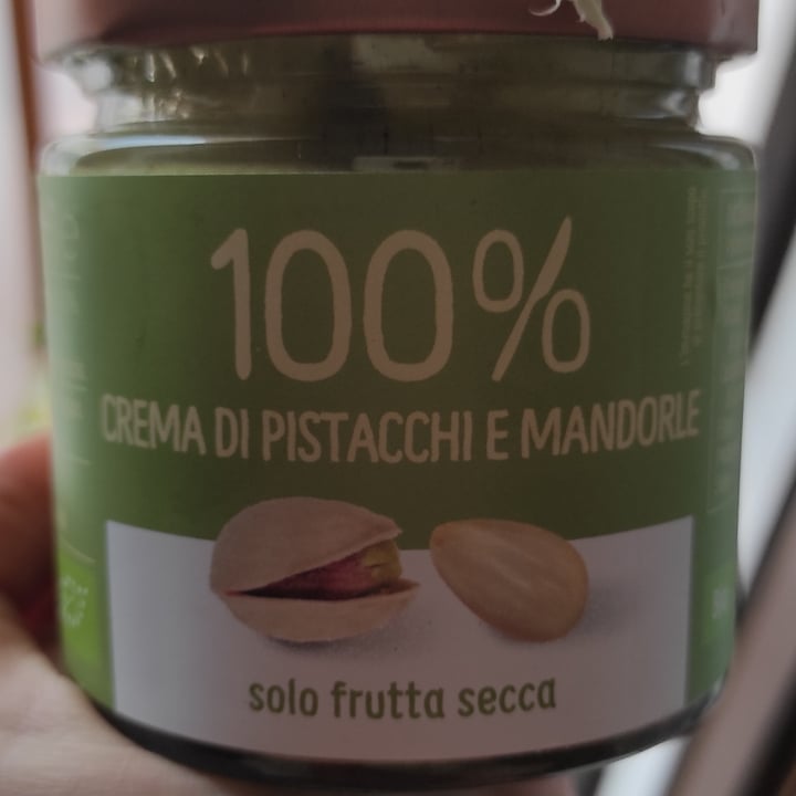 review photo of Euro company Crema biologica di pistacchi e mandorle shared by @laseitanista on 22 Jun 2022 - review