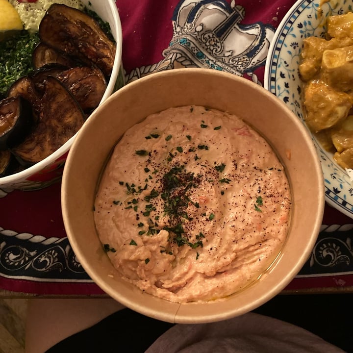 photo of Santo Falafel Hummus ai pomodori secchi shared by @mapaaa on  20 Aug 2022 - review