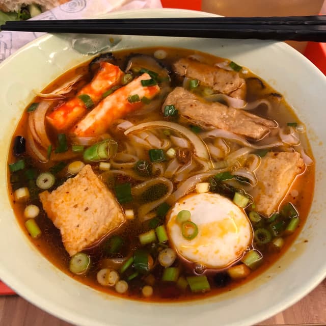 Photo of the dish “Szechuan Mala Vegan Pho Special”