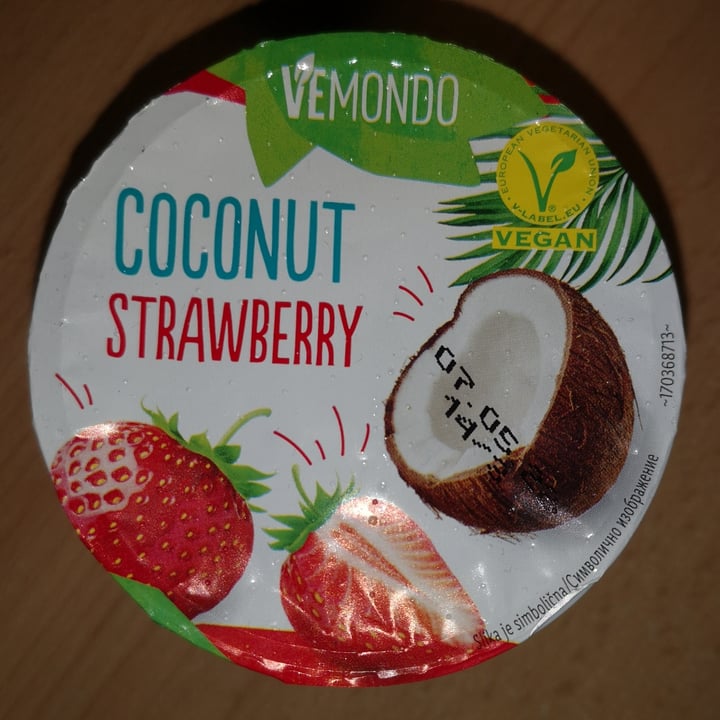 photo of Vemondo Coconut Strawberry shared by @kimviz on  23 Apr 2022 - review