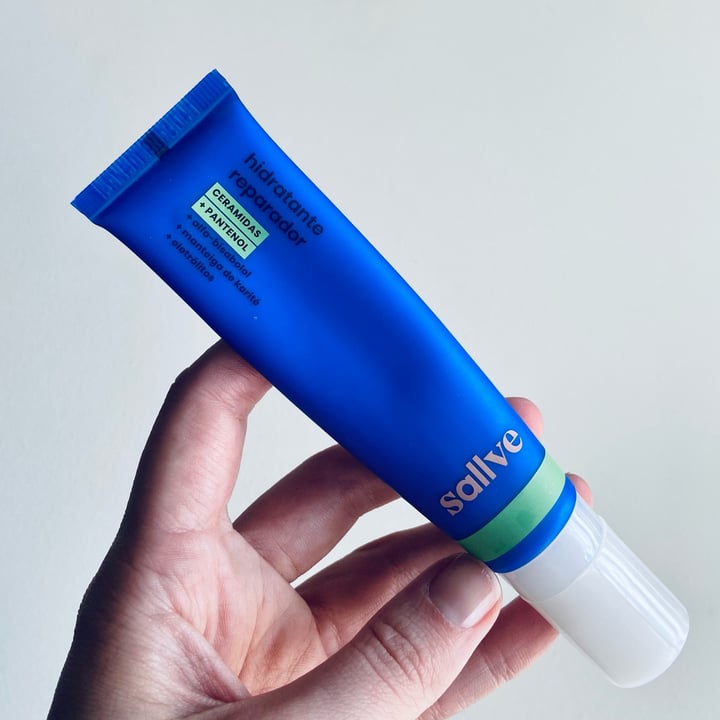 photo of Sallve Hidratante Reparador shared by @brunamega on  16 Apr 2022 - review