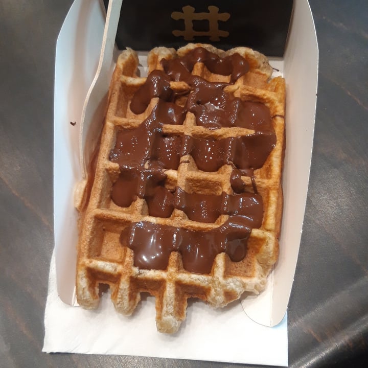 photo of Veganwaf' Belgian Waffle With Chocolate Topping shared by @ggiorgia on  21 Oct 2022 - review