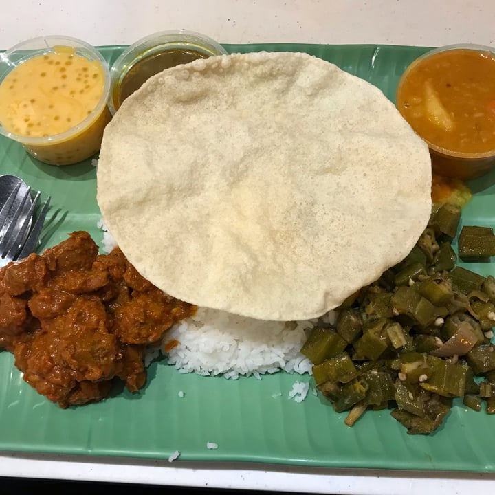 review photo of Shami Banana Leaf Delights Vegetarian Set shared by @oakandbamboo on 24 Apr 2022 - review
