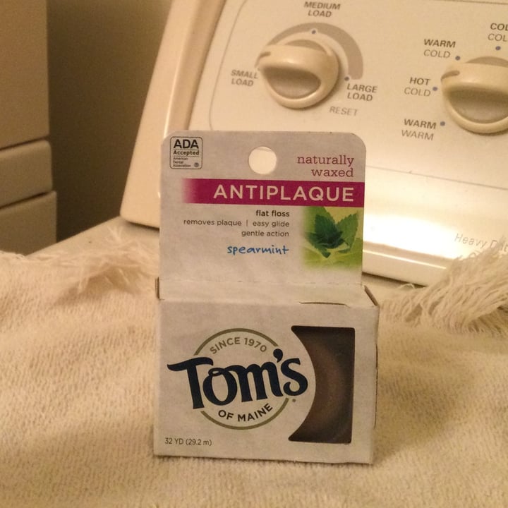 review photo of Tom's of Maine Floss shared by @mrriley on 31 Dec 2020 - review