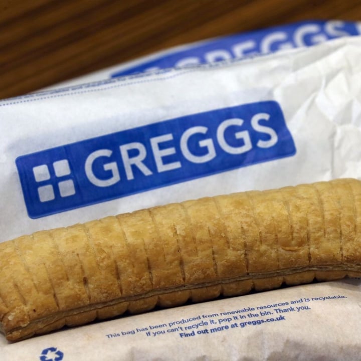 photo of Greggs Vegan sausage roll shared by @pylee on  16 Jun 2020 - review