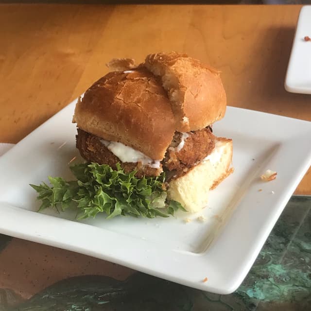 菜肴““Crab” Cake Slider”的照片