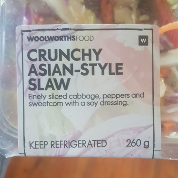photo of Woolworths Food Crunchy Asian-Style Slaw shared by @devnitief on  10 Sep 2021 - review