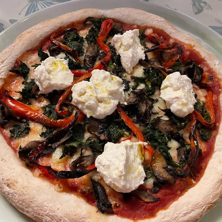 photo of La Pépinière Ristorante Biologico Pizza veg shared by @mimmanelcuore on  05 Sep 2022 - review
