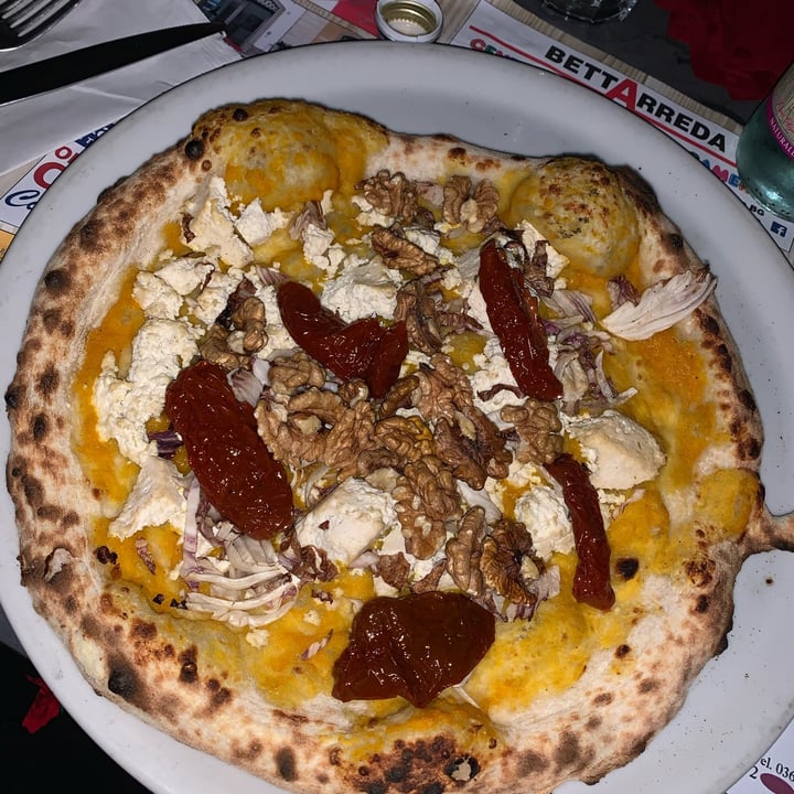 photo of Lucignolo Pizza vegana shared by @silviamaie on  25 Jun 2022 - review