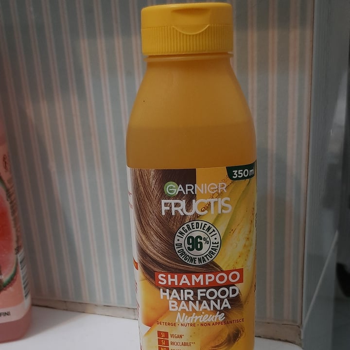 review photo of Garnier Shampoo banana shared by @cristinamiraldi on 21 Apr 2022 - review