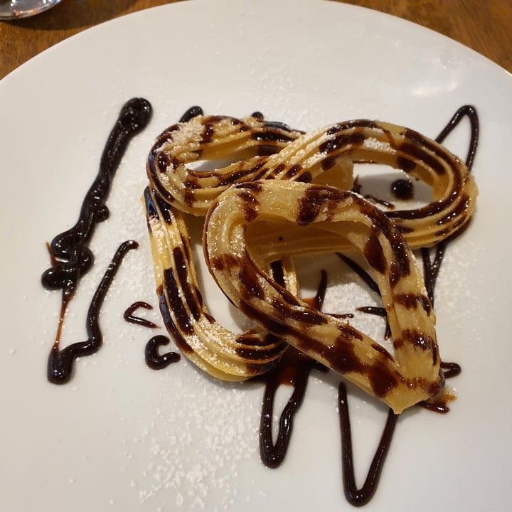 photo of Tongadale Hotel Vegan Churros shared by @reverse-eng-vegan on  28 Sep 2020 - review