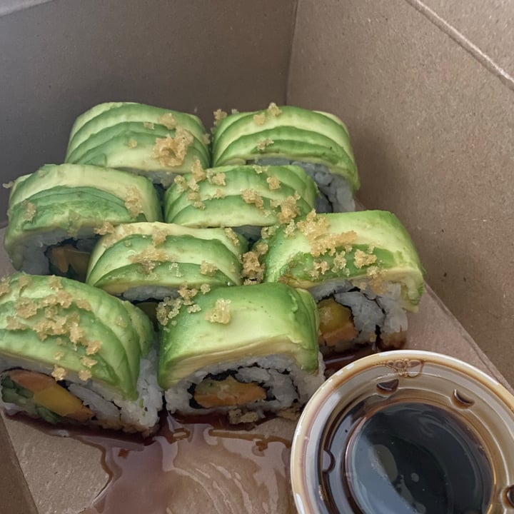 review photo of Earls Kitchen + Bar Green Dragon Roll shared by @ntxvn on 13 Jul 2020 - review