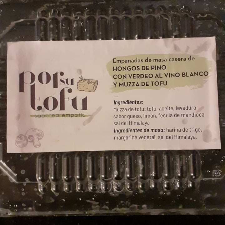 photo of Por su tofu Empanadas De Quesofu Y Hongos De Pino Al Vino shared by @silaveganita on  04 Dec 2022 - review