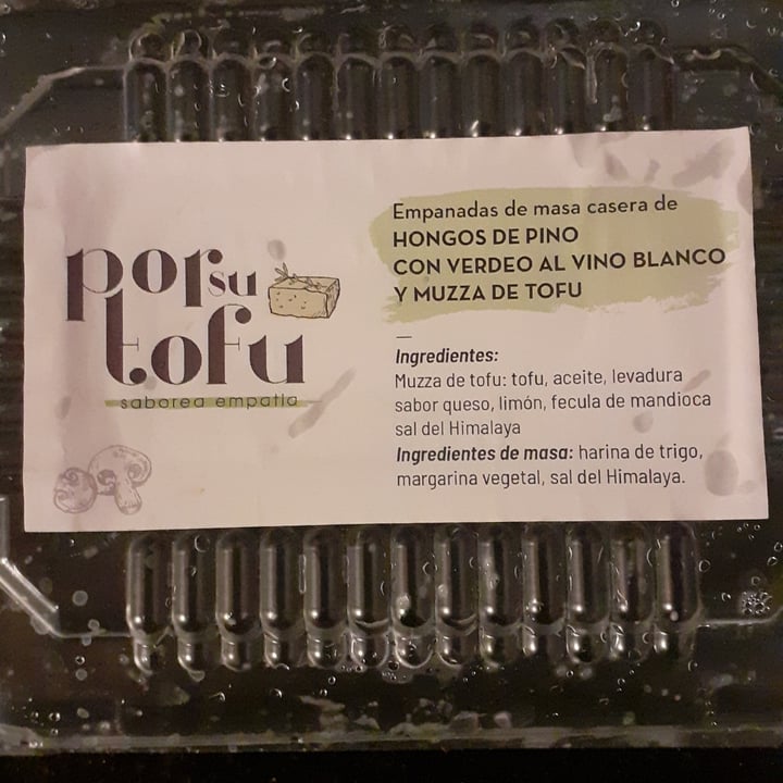 review photo of Por su tofu Empanadas De Quesofu Y Hongos De Pino Al Vino shared by @silaveganita on 04 Dec 2022 - review