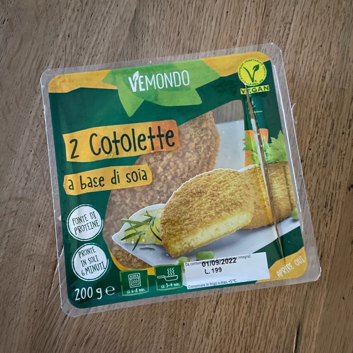 photo of Vemondo 2 Cotolette a Base di Soia shared by @giulitnn on  07 Aug 2022 - review