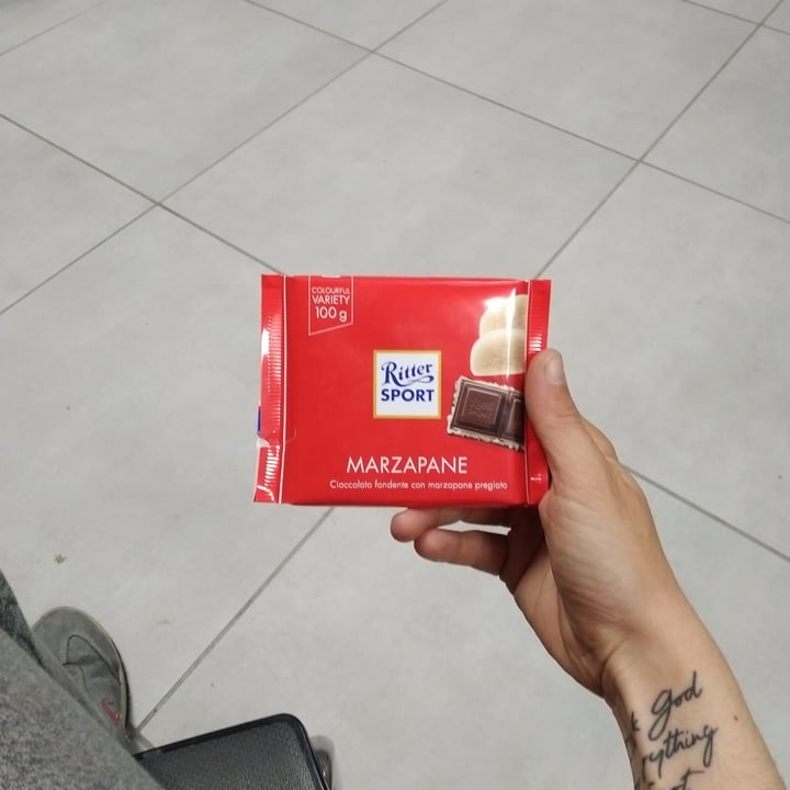 photo of Ritter Sport Marzipan shared by @lasilviavegana on  22 Apr 2021 - review