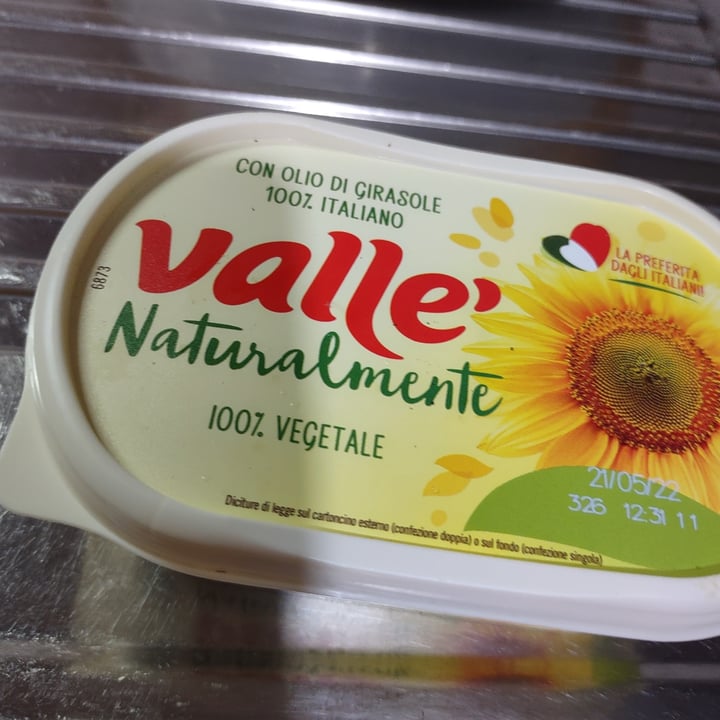 photo of Valle' Naturalmente 100% vegetale shared by @alexbeth98 on  11 Jan 2022 - review
