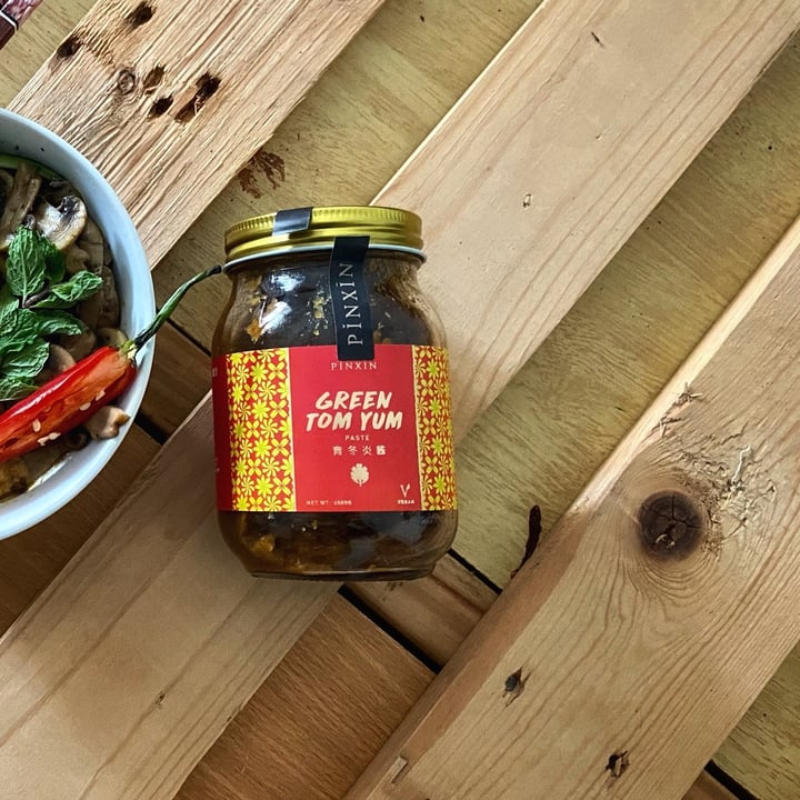 photo of Pinxin Vegan Green Tom Yum Paste shared by @dafnelately on  07 Apr 2021 - review
