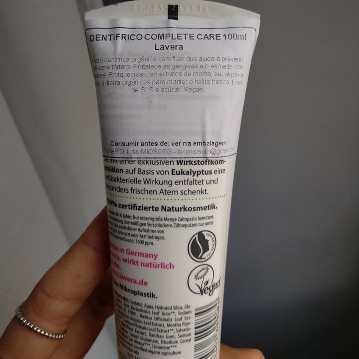 photo of Lavera Naturkosmetik Toothpaste Total care shared by @inesrecio on  19 Dec 2020 - review