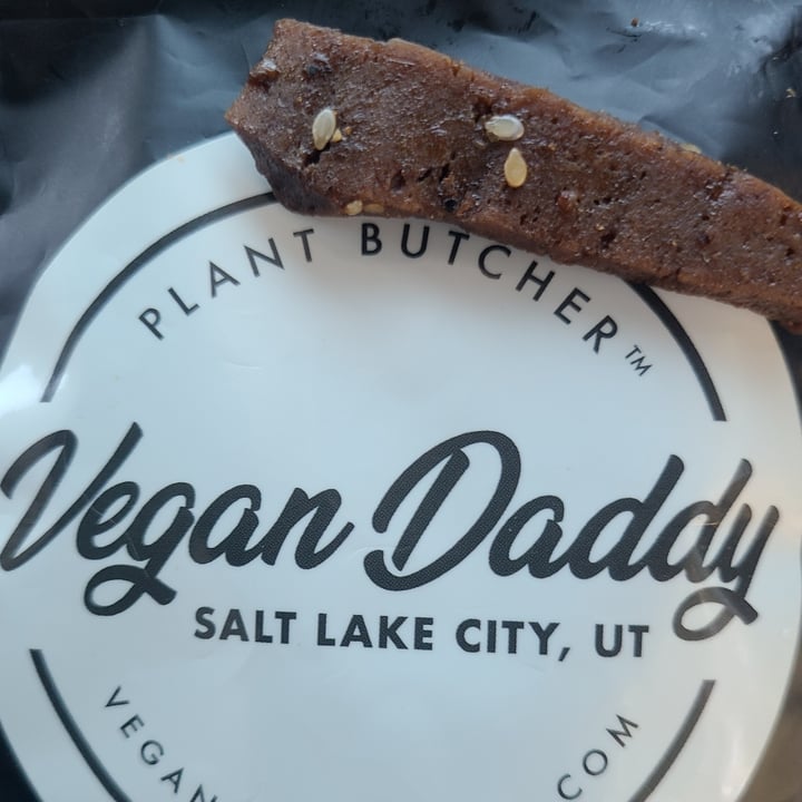 photo of Vegan Daddy Sweet Teriyaki Jerky shared by @hweeder on  04 Oct 2022 - review