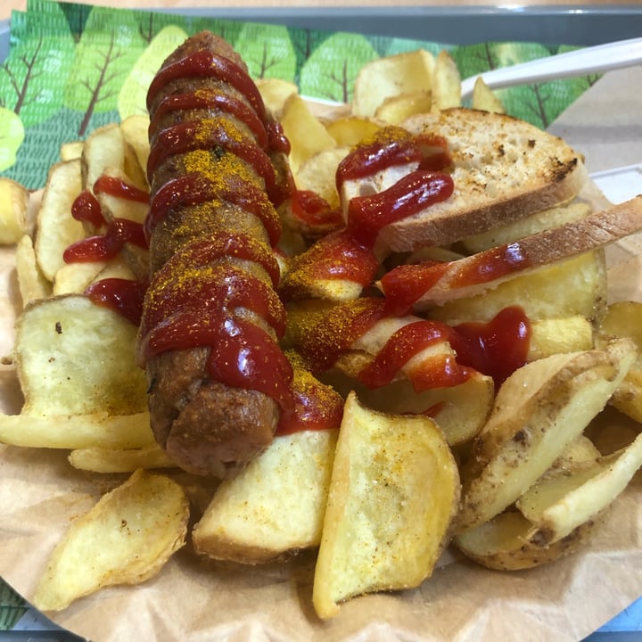 photo of Khambú Currywurst shared by @loula on  06 Sep 2022 - review