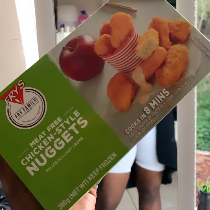 photo of Fry's Family Food Chicken Style Nuggets shared by @brokestudentvegan on  04 Aug 2020 - review