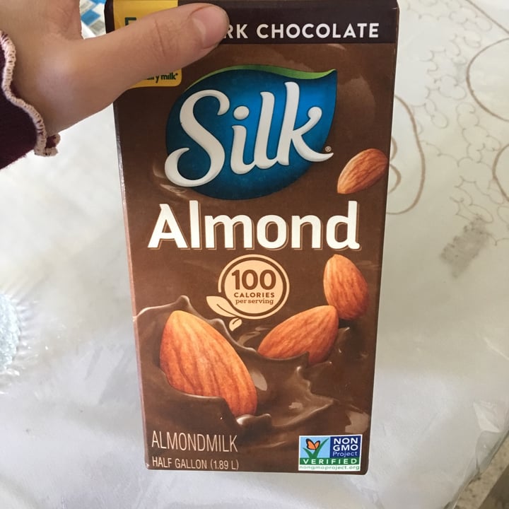 photo of Silk Dark Chocolate Almond Milk shared by @sonjka79 on  26 Apr 2020 - review