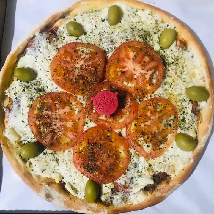 photo of Olivia Empanadas & Pizzas - Monroe Pizza Napolitana Vegana shared by @xpuchi on  01 Jul 2020 - review