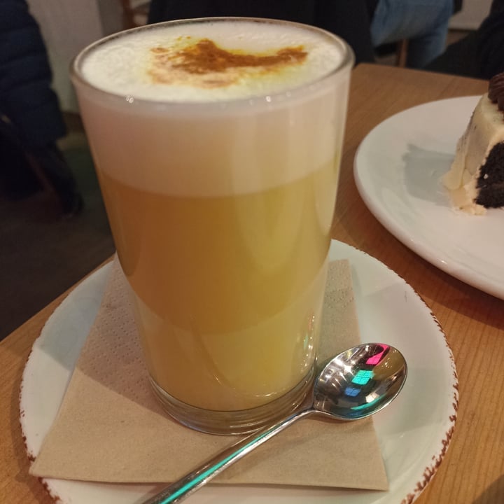 photo of CELICIOSO Gluten Free Bakery Café con leche de soja shared by @trajkovskagutierrez on  02 Apr 2022 - review