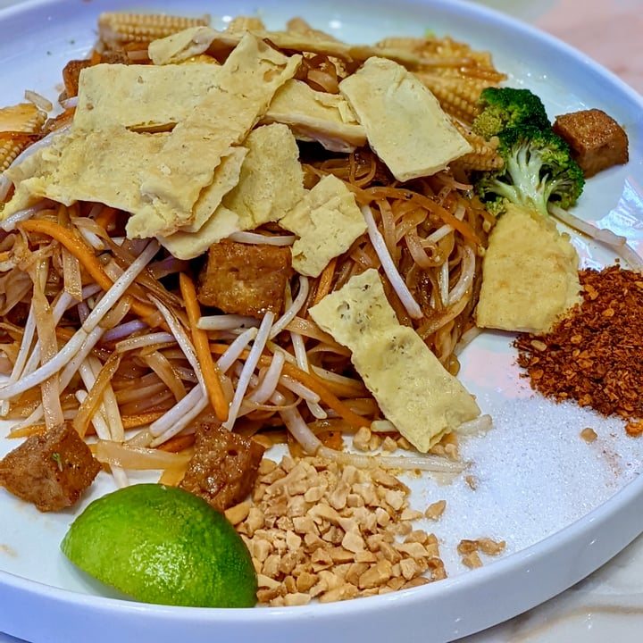 photo of Bangkok Jam Great World City Stir-fried Phad Thai with OnlyEg shared by @xinru-t on  09 Aug 2022 - review