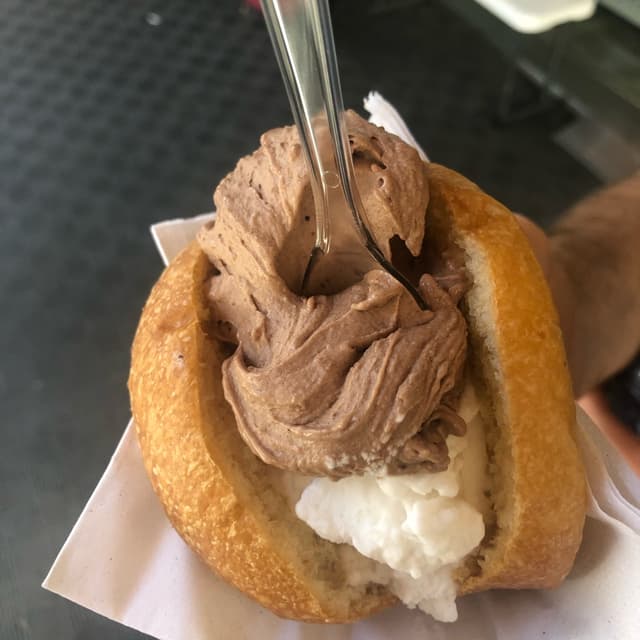 Photo of the dish “Focaccia Gelato Sahara (cioccolato e datteri) E Cocco”