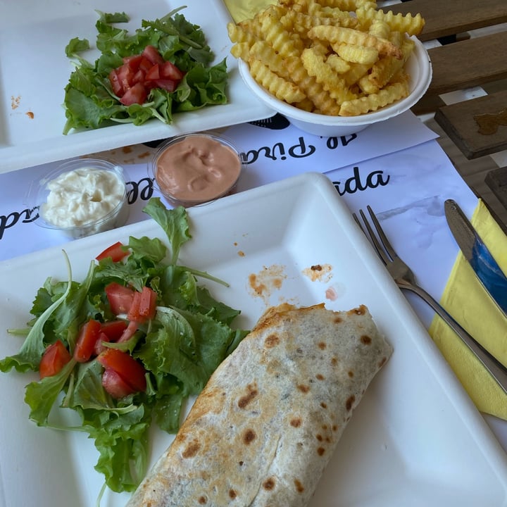 photo of Il Pirata della Piada di Raffaele Catalano piadina kebab shared by @maiunagloria on  12 Jul 2022 - review